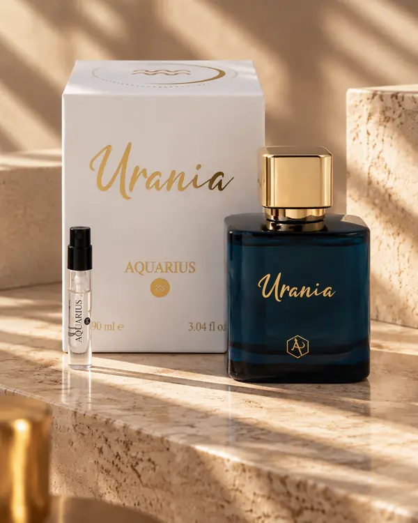Urania Aquarius parfüm şişesi ve kutusu, Kova burcu